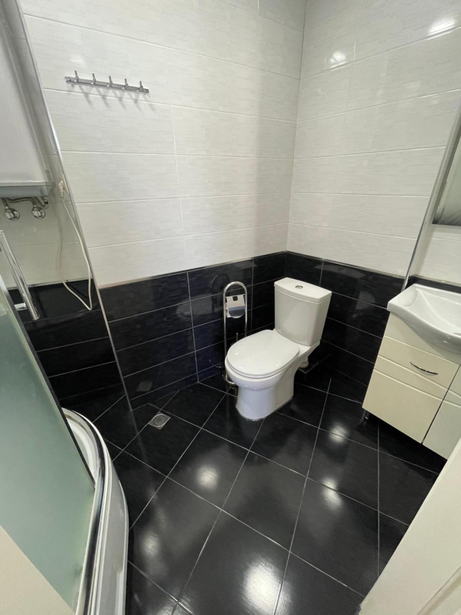 Sea View Apartment Batumi Luaran gambar