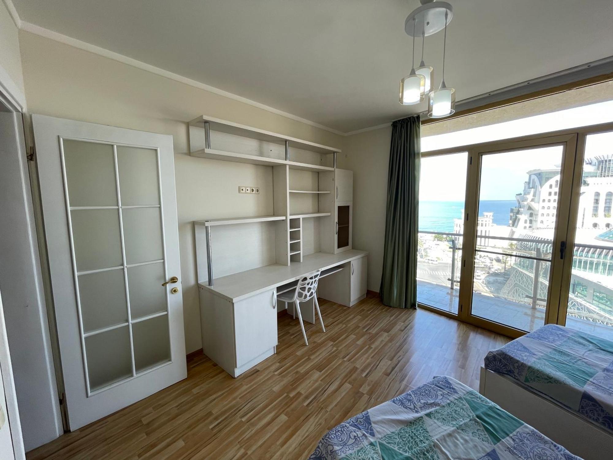 Sea View Apartment Batumi Luaran gambar